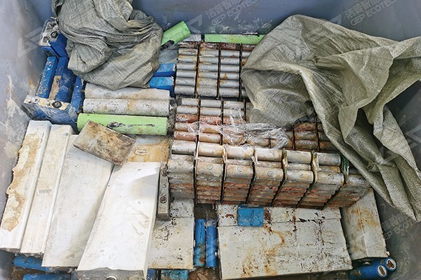 Литиевая батарея