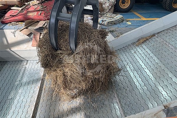 Солома и древесина