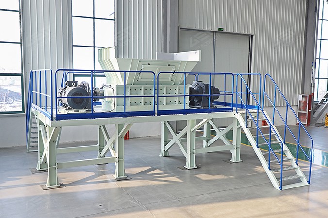 Двухвальный шредер